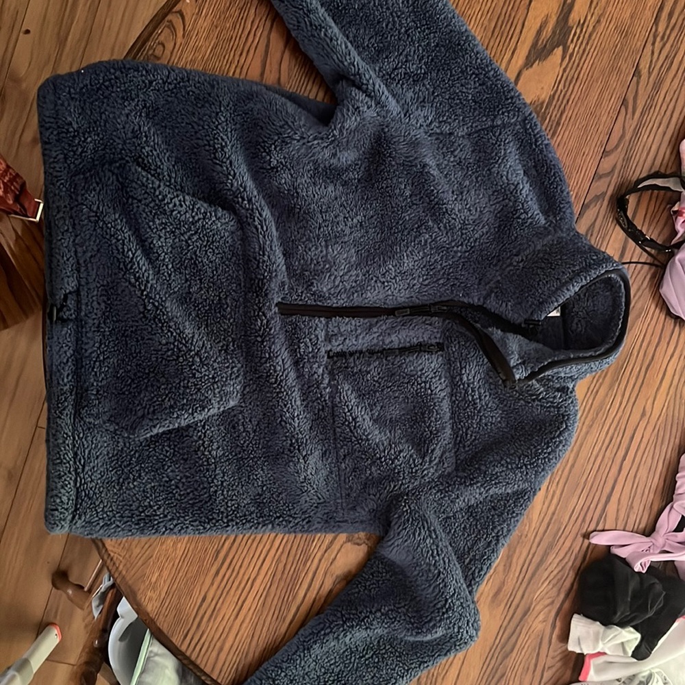 Steel blue fluffy sweatshirt size small